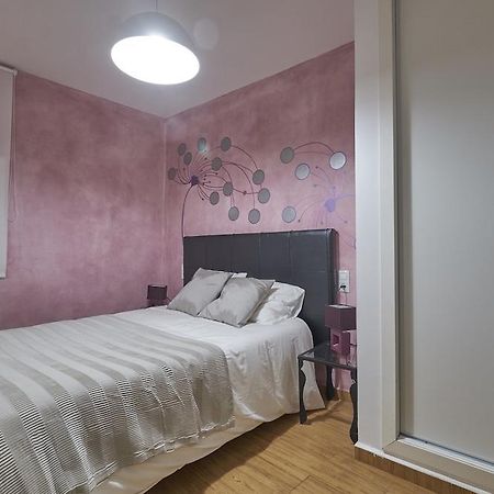 Hostal La Estrella Madrid Exteriör bild