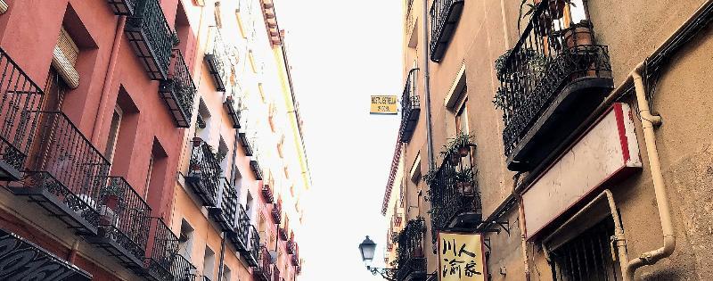 Hostal La Estrella Madrid Exteriör bild