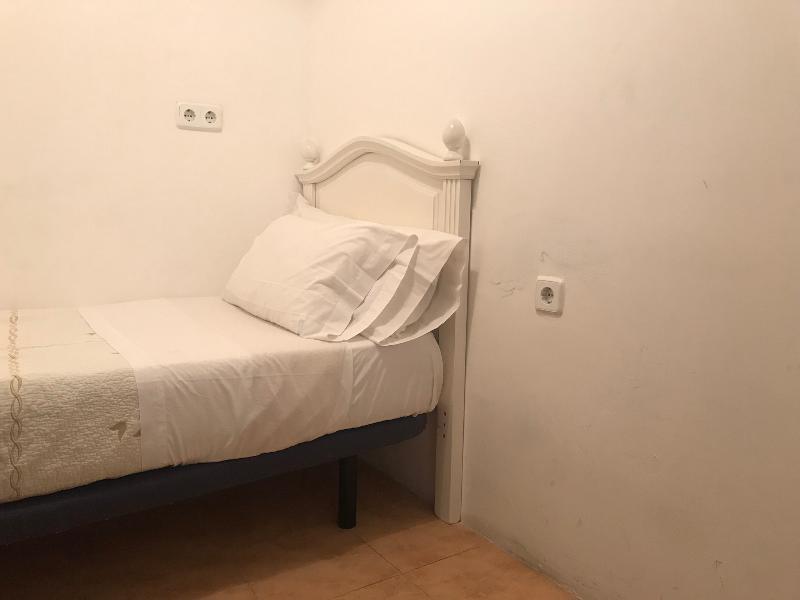 Hostal La Estrella Madrid Exteriör bild